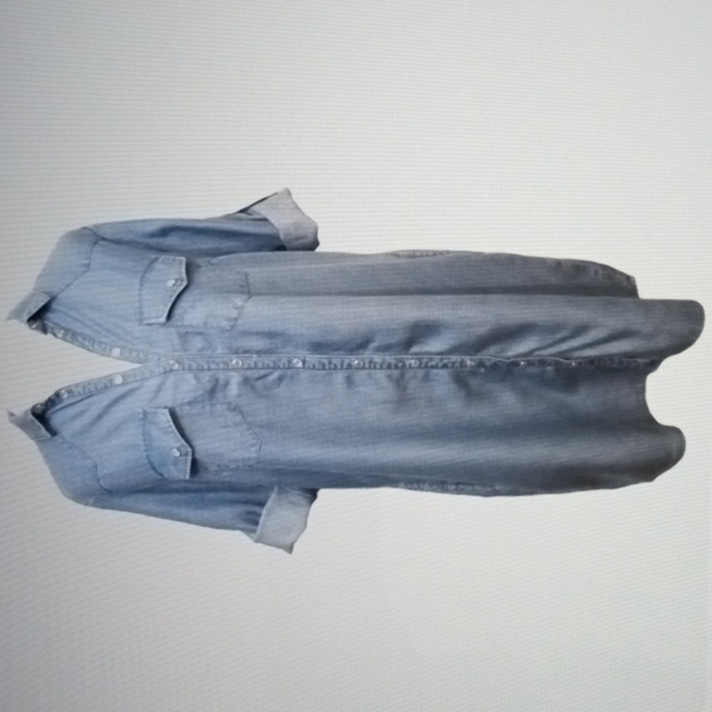 Kut from the Kloth "Ruthie" Denim Pearl Snap Dress Sz M